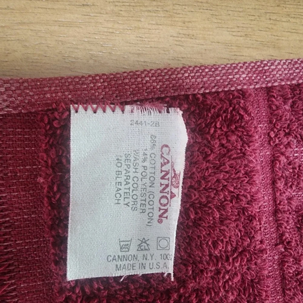 Vintage Maroon Monticello Santa Cruz Cannon Hand Towel